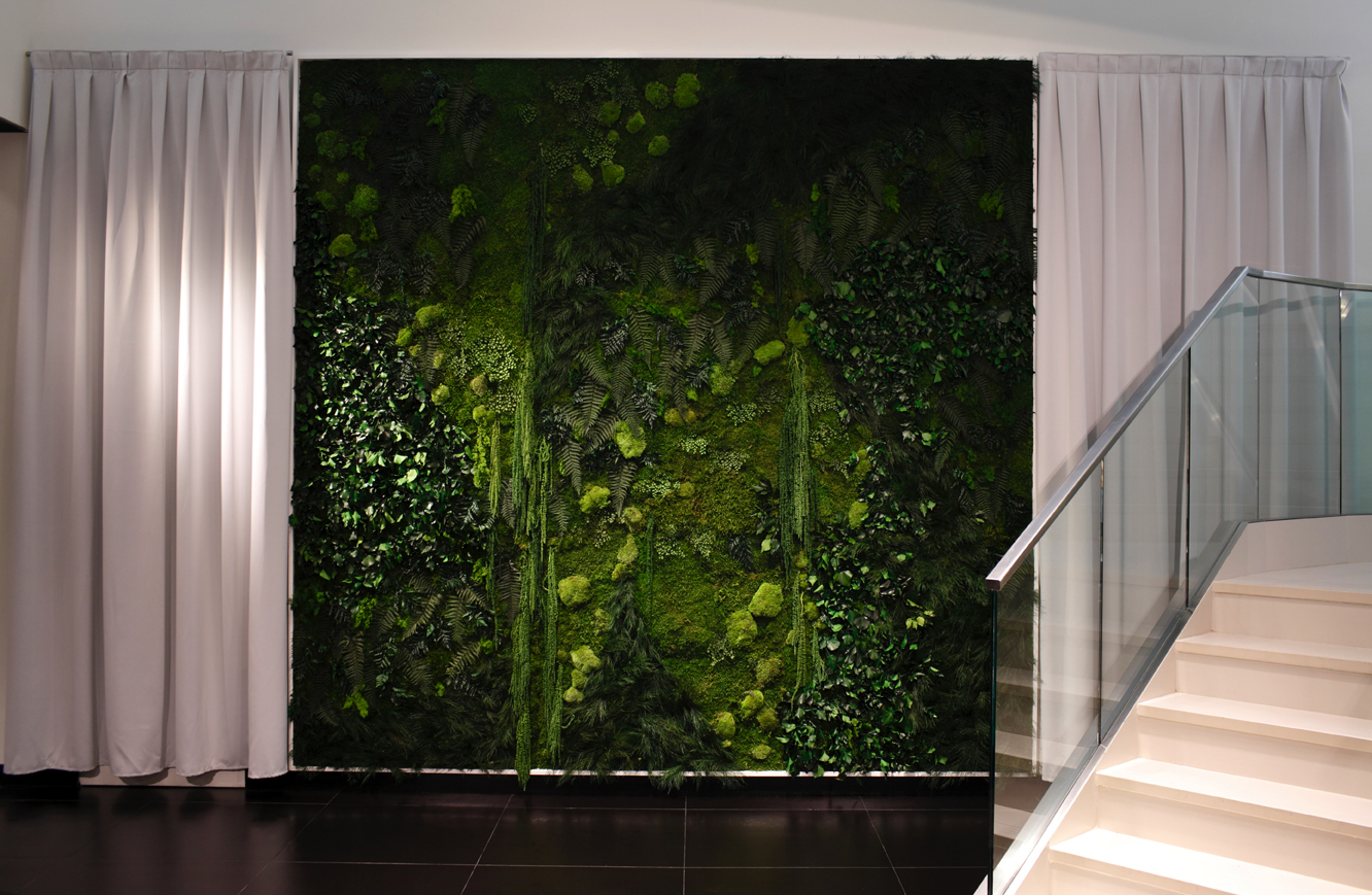 Jardines verticales para interiores. Proyectos de interiorismo.